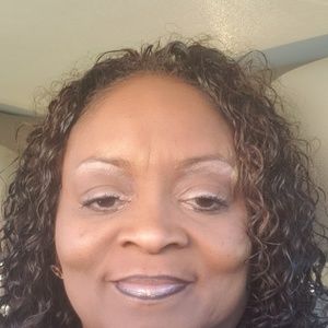 Meet your Posher, Antoinette